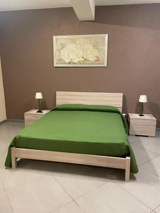 הוילה אבולה La Scogliera מראה חיצוני תמונה